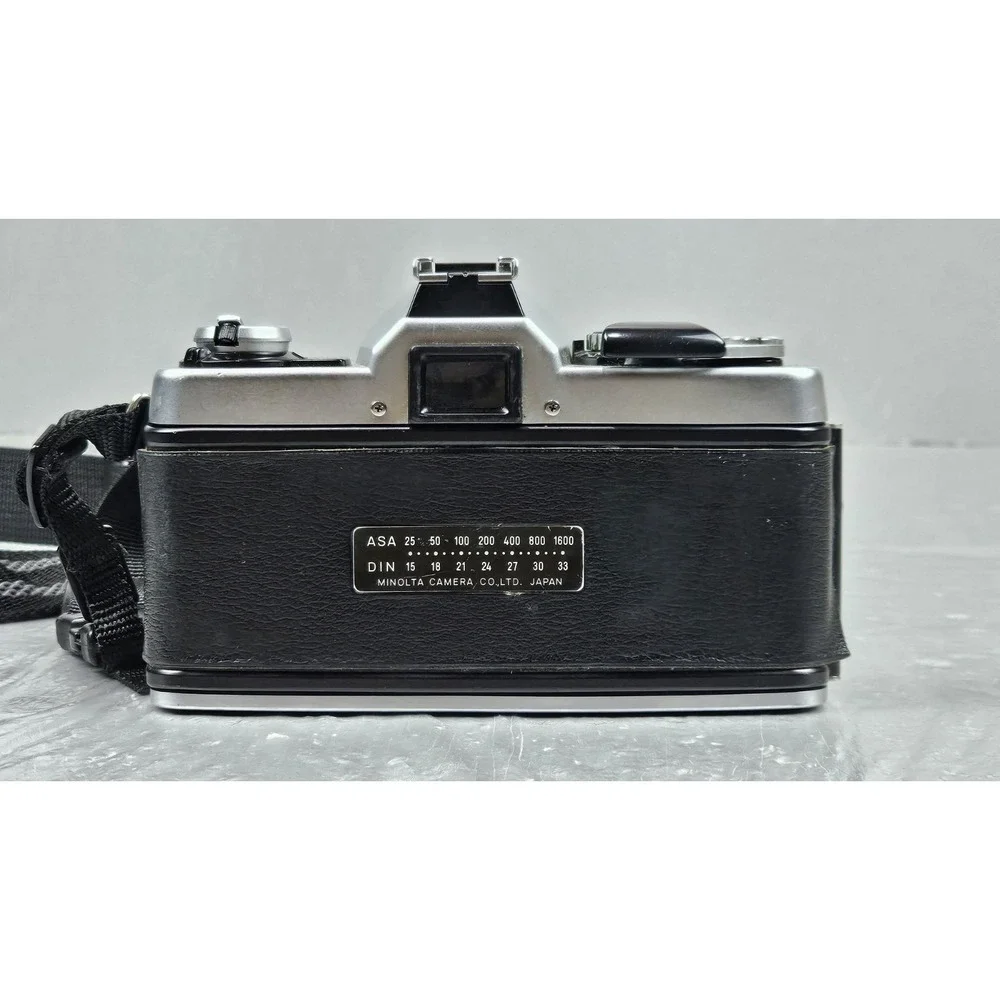 Minolta XG-M 35mm SLR film camera MD 50mm 1:17‎ Standard Lens Vintage Photo